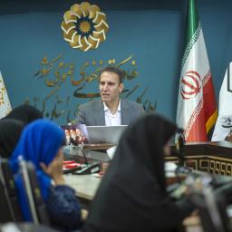 کتاب «شعار سال؛ از حکمت انتخاب تا ضرورت اقدام» در کرمانشاه رونمایی شد!